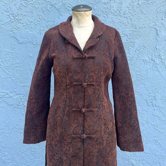 Vintage Brocade jacket Size medium Long line Y2k Asian details - Picture 2 of 6